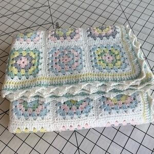 Vintage Granny Square Crochet Blanket Pastel Afghan Throw 45x27 Baby Lap Quilt